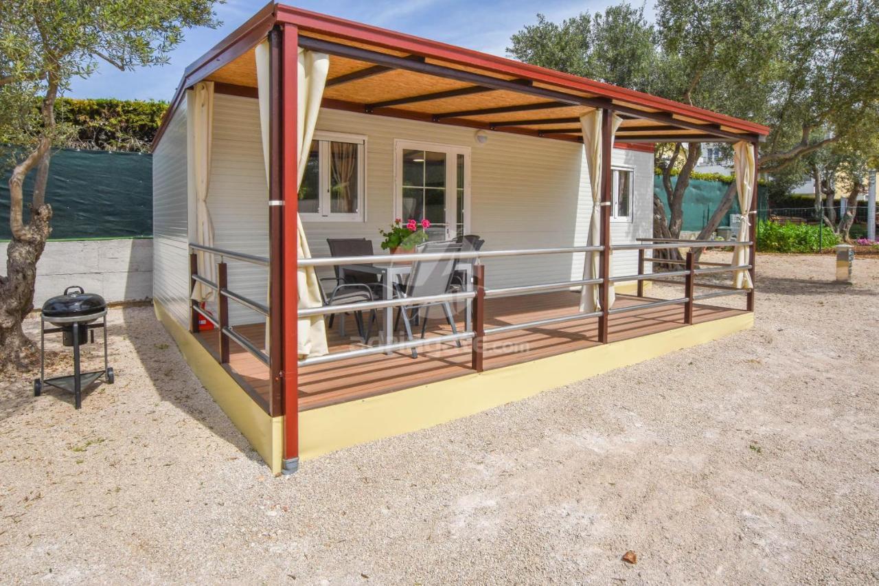 Mobile Home Dandelion ビオグラード・ナ・モル エクステリア 写真
